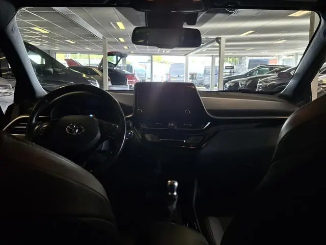 Toyota C-HR 2.0 Hybrid Executive  | TREKHAAK | ADAPTIVE CRUISE | DAKDRAGERS |