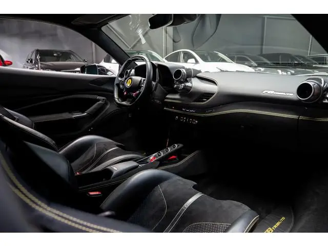 Ferrari F8 Tributo