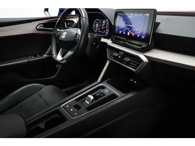 SEAT Leon Sportstourer 1.4 TSI eHybrid PHEV FR | TECHNOLOGY / DRIVER ASSISTANCE- PACK | PANORAMADAK...