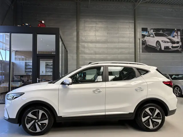 MG ZS EV