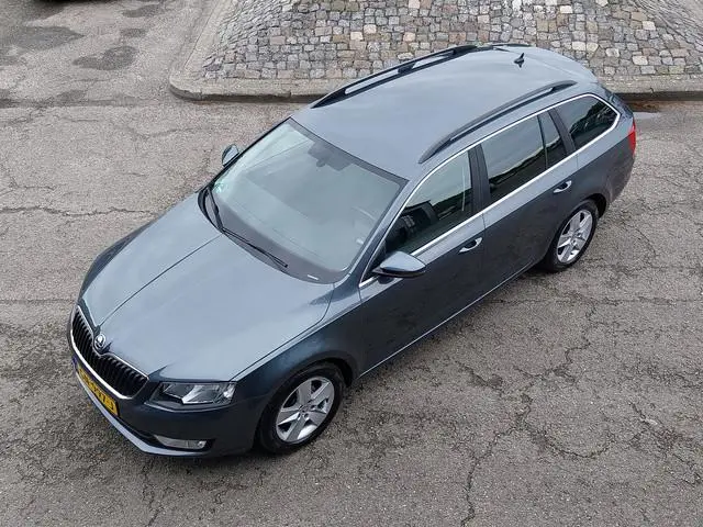 ŠKODA Octavia Combi 1.2 TSI Greentech Ambition NAVI CRUISE AIRCO TREKHAAK