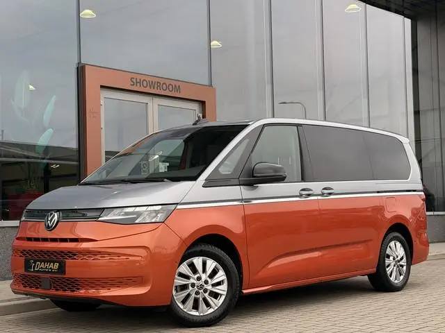 Volkswagen Multivan 1.4 eHybrid L2H1 7 Persoons | ACC | DAB | Standkachel | Apple Carplay | Panorama...
