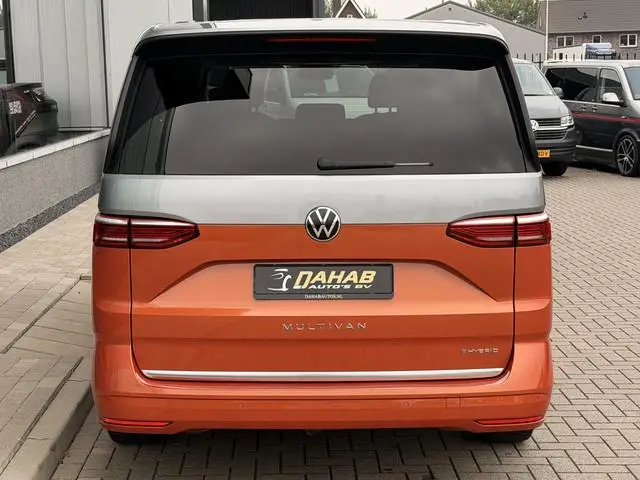 Volkswagen Multivan