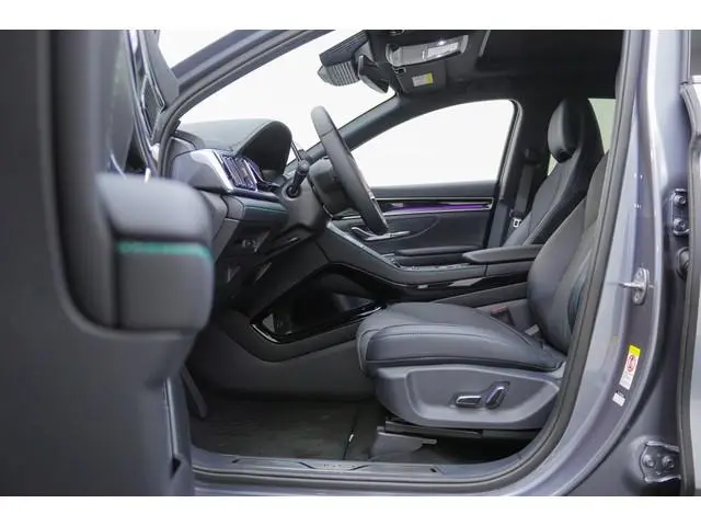 BYD SEAL U