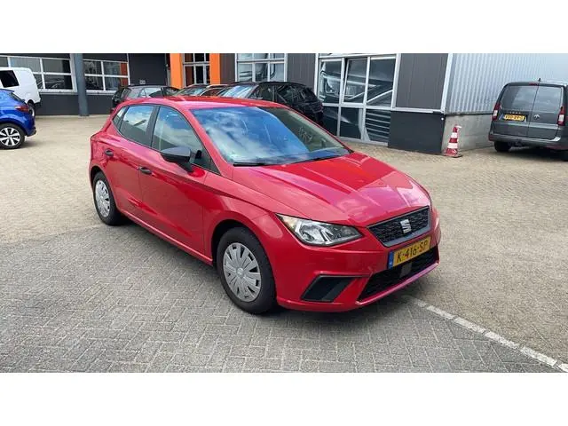 SEAT Ibiza 1.0 MPI Reference Airco Elektrische ramen Multimedia scherm