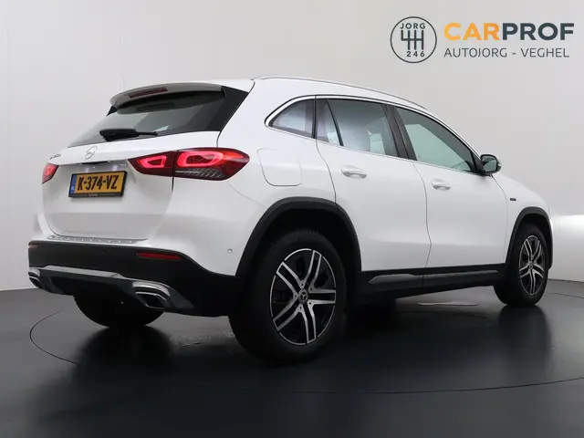 Mercedes-Benz GLA-klasse 250 e Business Solution Luxury Limited Sfeerverlichting | Camera | Navigati...