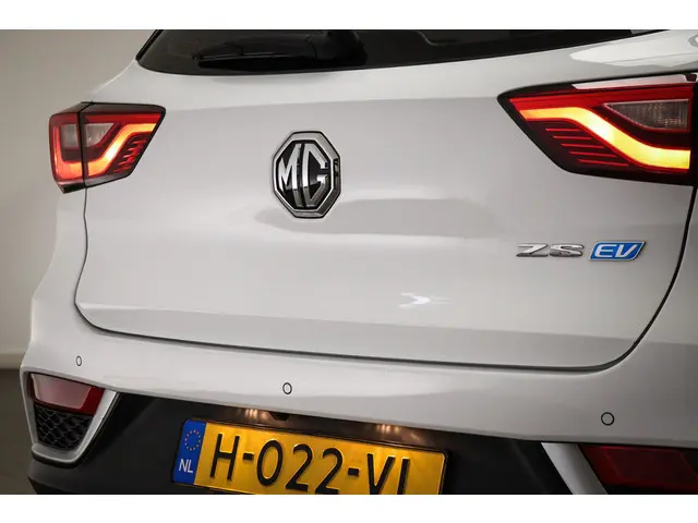 MG ZS EV