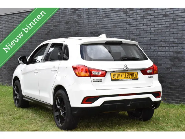 Mitsubishi ASX 1.6 Cleartec LED/CAMERA/NAVI/CARPLAY ANDROID/ETC.!