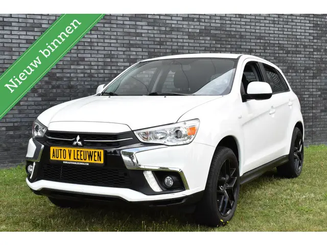 Mitsubishi ASX 1.6 Cleartec LED/CAMERA/NAVI/CARPLAY ANDROID/ETC.!