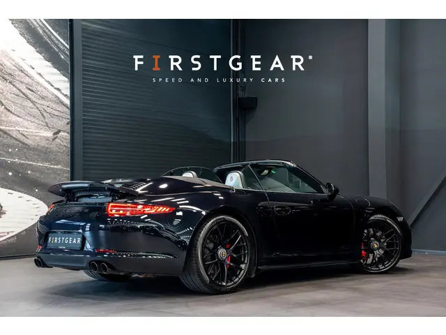Porsche 911 Cabrio 3.8 Carrera GTS *Sport-Chrono / Interieurpakket GTS (Carbon) / PASM / Bose / Spor...