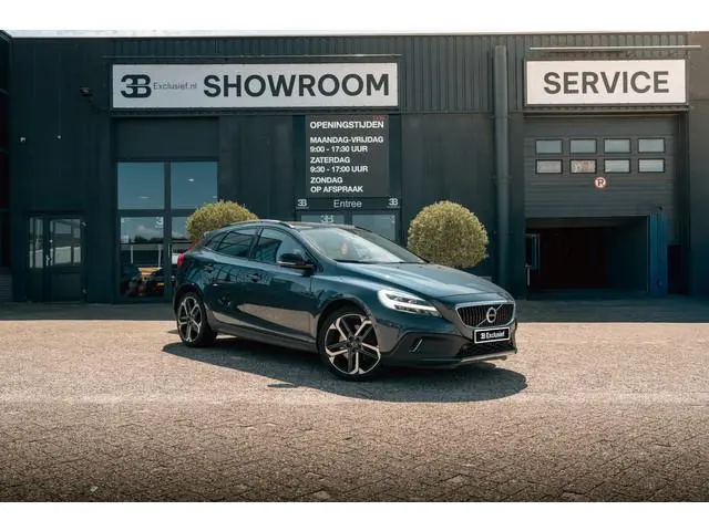 Volvo V40 Cross Country 1.5 T3 Polar+ Luxury