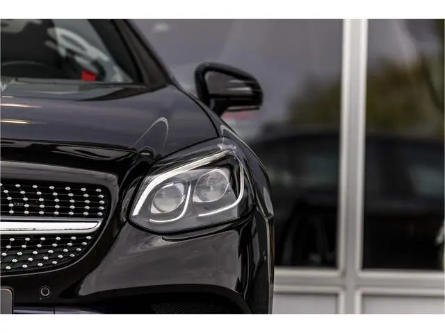 Mercedes-Benz SLC