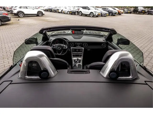 Mercedes-Benz SLC