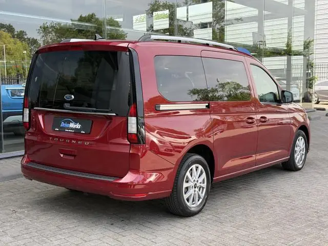 Ford Tourneo