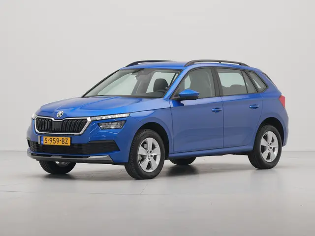 ŠKODA Kamiq 1.0 TSI 110pk Ambition Navi via app Camera Cruise Lm velgen Dab 147