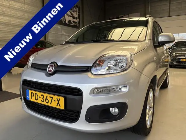 Fiat Panda 0.9 TwinAir Lounge Airco, Cruise, Lichtmetalen velgen
