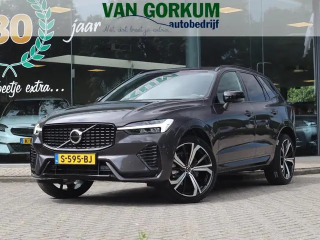 Volvo XC60 2.0 B4 R-Design Navi / Camera / Stoelverw /  Leder / Facelift Lage kilometerstand / Mild...