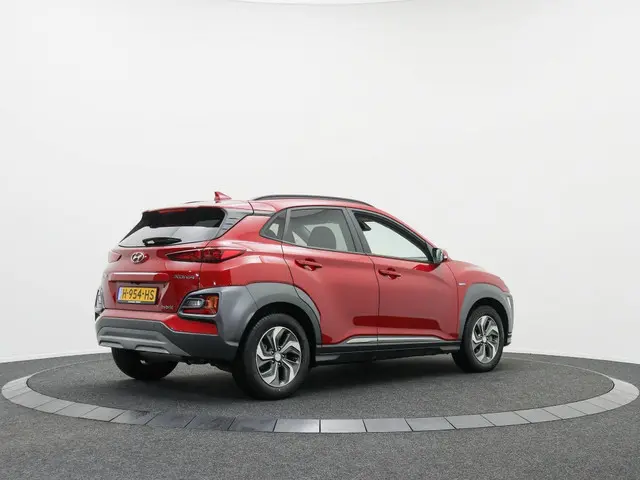Hyundai Kona 1.6 GDI HEV Fashion | 1e EIGENAAR | Navigatie