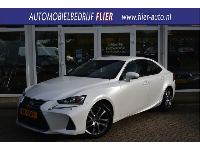 Lexus IS 300h Hybrid Business Line ✅Orig. NL ✅ NAP ✅ Cruise ✅ Clima ✅ Navi ✅