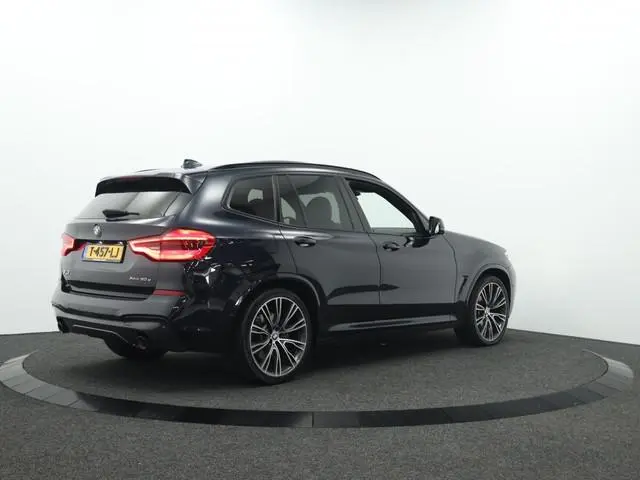 Bmw X3 xDrive30e High Executive | 360 camera | Navigatie | Head up disp