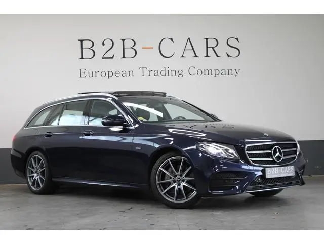 Mercedes-Benz E-klasse Estate 220 d Solution Sport | AMG | Panorama | Widescreen | Leder