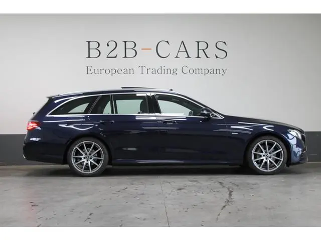 Mercedes-Benz E-klasse Estate 220 d Solution Sport | AMG | Panorama | Widescreen | Leder