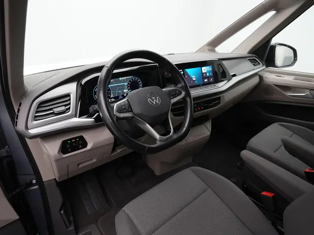 Volkswagen Multivan 6-zits 1.4 eHybrid 218 pk DSG L2H1 | Panoramadak | Trekhaak | Achteruitrijcamera...