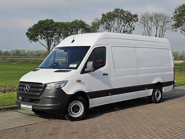 MERCEDES-BENZ SPRINTER 317 L3H2 | Automaat | LED | Camera | MBUX10 | PDC | Airco | Mtf-stuurwiel | C...