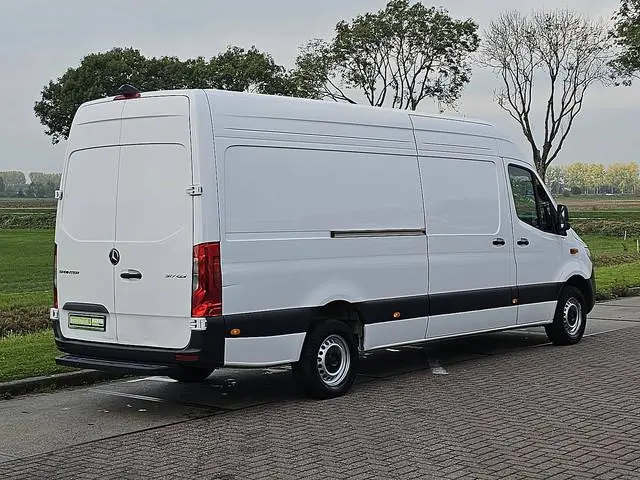 MERCEDES-BENZ SPRINTER 317 L3H2 | Automaat | LED | Camera | MBUX10 | PDC | Airco | Mtf-stuurwiel | C...