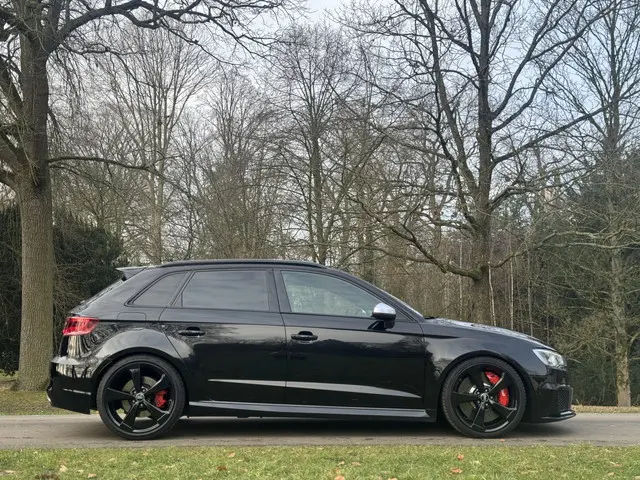Audi RS3 Sportback 2.5 TFSI RS 3 quattro Eventuri Keramisch