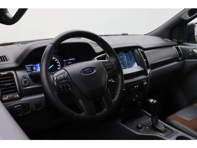 Ford Ranger 3.2 TDCi Wildtrak Supercab 4WD Camera, ACC, Trekhaak, Afsluitbare Rollertop, Side-Steps,...
