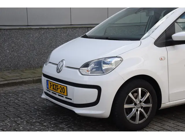 Volkswagen Up! 1.0 move up! BlueMotion | Airco | Start & stop | BOVAG-garantie!|