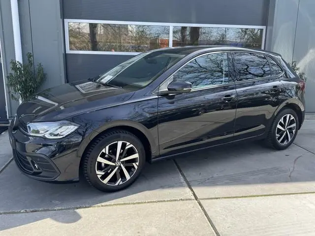 Volkswagen Polo 1.0 TSI 95pk H5 Life Business Climate Control Stoelverwarming Camera 16" Velgen Navi...