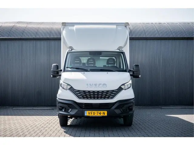 Iveco Daily 35C18 | 3.0L | 180 PK | Bakwagen met laadklep | Zijdeur | Automaat | N1 | Cruise | Airco