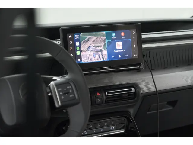 Citroen C3 Aircross 1.2 Hybrid 145pk Max | Trekhaak | Camera | Dodehoekdetectie | Apple Carplay