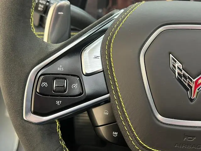 Corvette C8