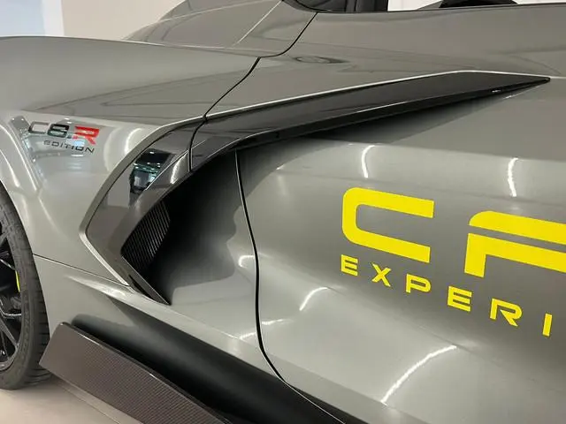 Corvette C8