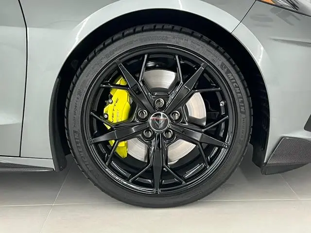 Corvette C8
