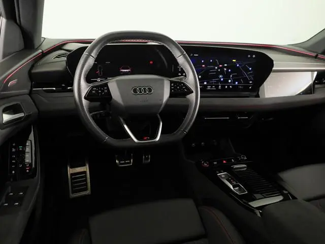 Audi SQ6 e-tron