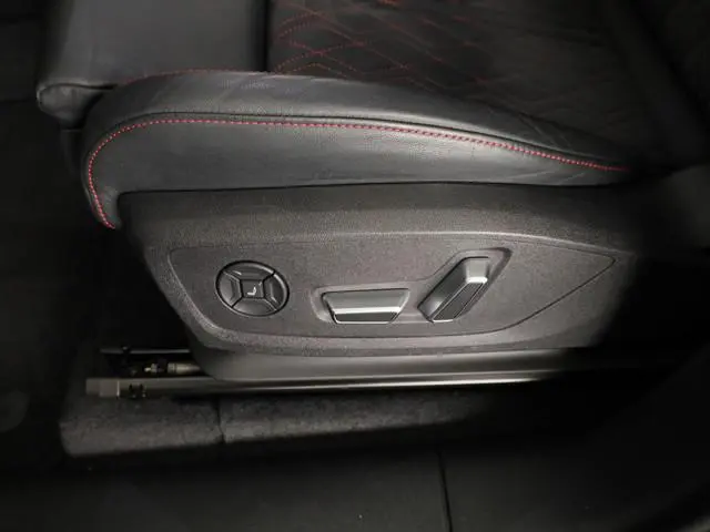 Audi SQ6 e-tron