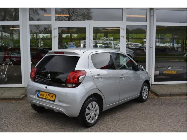 Peugeot 108 1.0 70PK e-VTi Active Pack Premium | Orig. NL | NAP | Chrome | Airco |