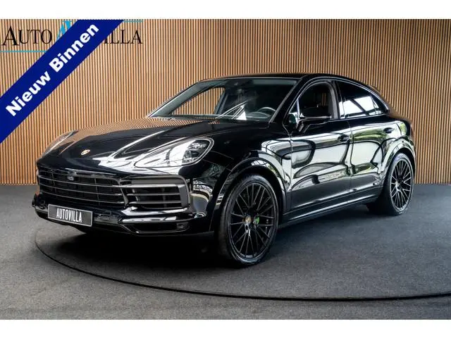 Porsche Cayenne Coupé 3.0 Pano Sportchrono 360 Luchtvering Leer Navi ACC 22'' LM velgen Memory seats...