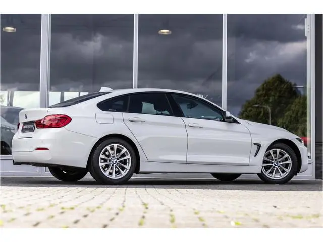 BMW 4-serie Gran Coupé 418i High Executive | Trekhaak | NL Auto