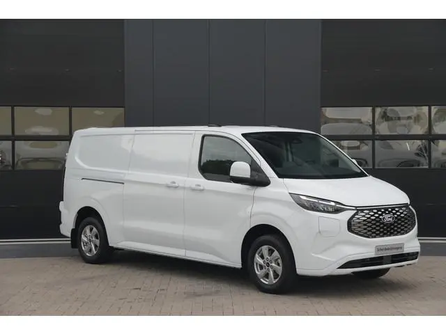 Ford E-Transit Custom 340 L2H1 Limited 71 kWh 218pk  - LED - Carplay - Stoelverwarming - Keyless - C...