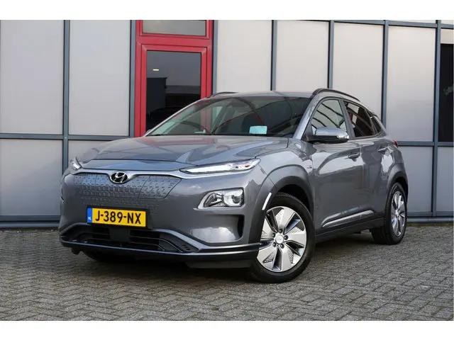 Hyundai Kona EV Fashion 39kWh 3-Fase SOH 93% Trekhaak