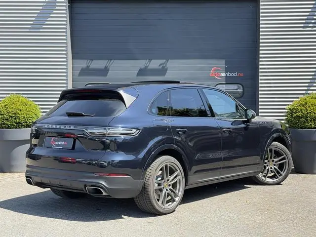 Porsche Cayenne 3.0 E-Hybrid Sport Chrono | Panoramadak | 360* Camera | Stoelventilatie/Verwarming |...