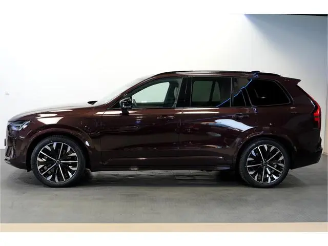 Volvo XC90 2.0 T8 AWD 335kW/456pk Aut8 Recharge Ultra Dark 7P LUCHTVERING + BOWERS&WILKINS + EL. TRE...