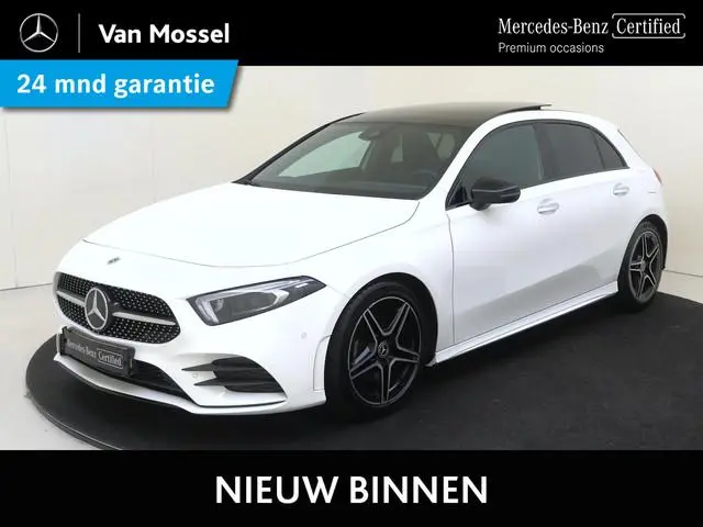 Mercedes-Benz A-klasse 180 Business Solution AMG