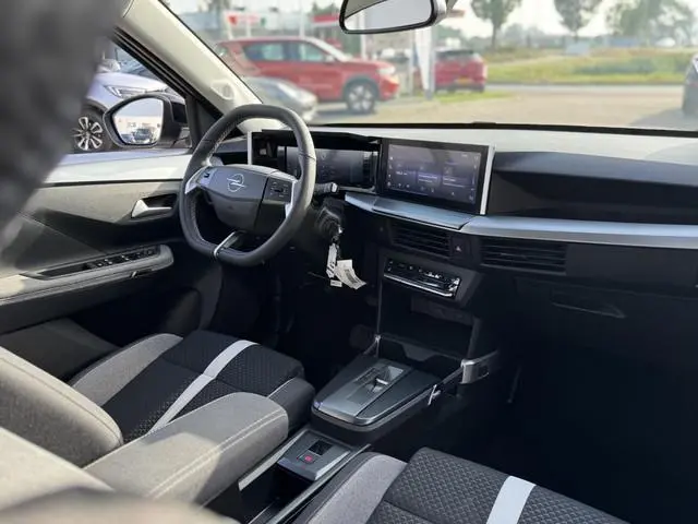 Opel Frontera 1.2 Turbo Hybrid GS 7p. 7 persoons | 100% nieuw en direct leverbaar|  Nieuwprijs 37.85...
