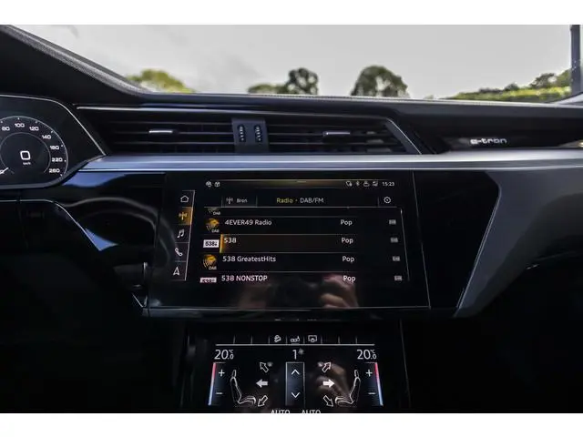 Audi e-tron